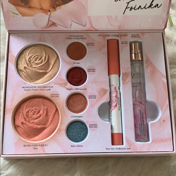 NIB Mac Lipstick and Rose All Day Set - Picture 5 of 7